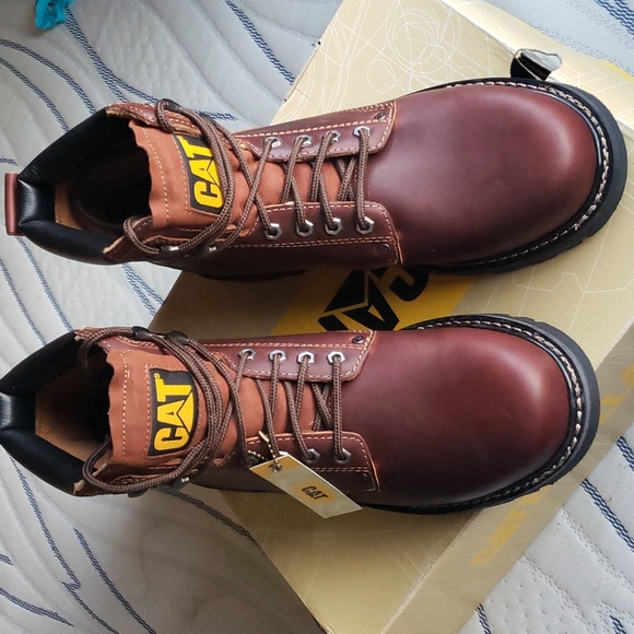 CATERPILLAR Men brown work boots size 13 - Picture 6 of 11